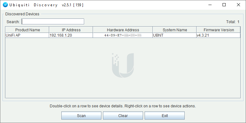 L'outil Ubiquiti Device Discovery montre le point d'accès UniFi détecté avec l'adresse IP et la version du firmware.