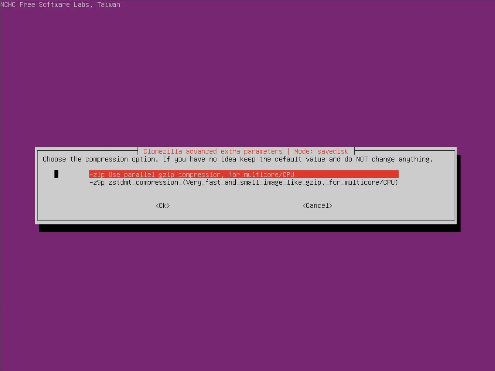 Screenshot of Clonezilla interface displaying advanced parameters for selecting compression options, including gzip for parallel compression on multicore CPUs and zstdmt for fast, small image compression