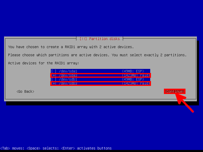 Debian interface for selecting active devices during RAID 1 configuration, showing ESP partitions chosen for the RAID array.